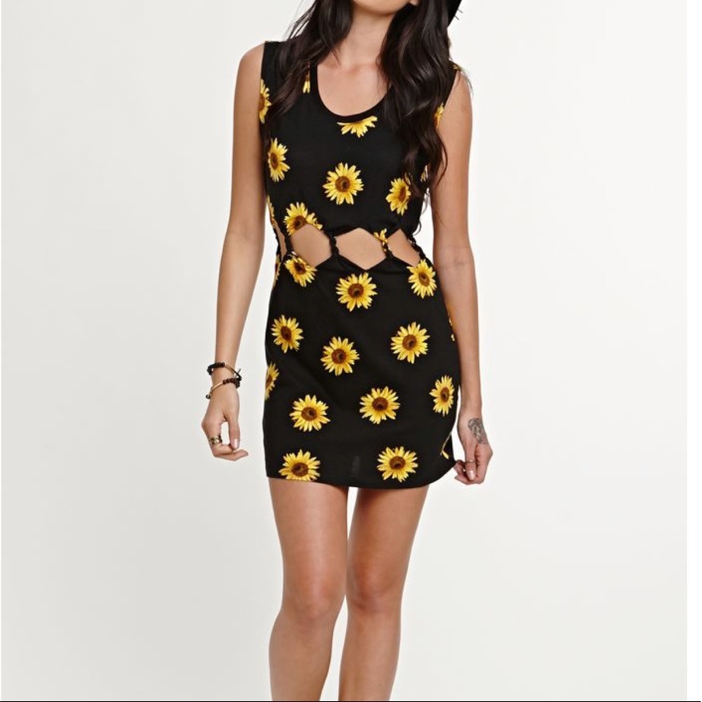 Kendall & Kylie Sunflower Cut Out Dress